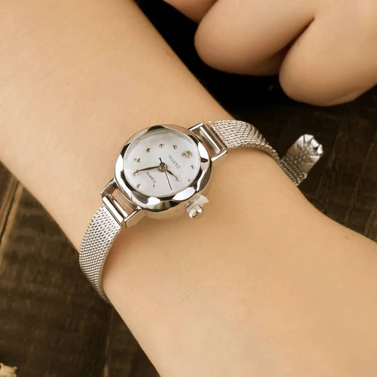 Women's Gold Casual Quartz Watch - Stainless Steel Mesh Band, Elegant Dress Style, Perfect for Ladies - Image 2