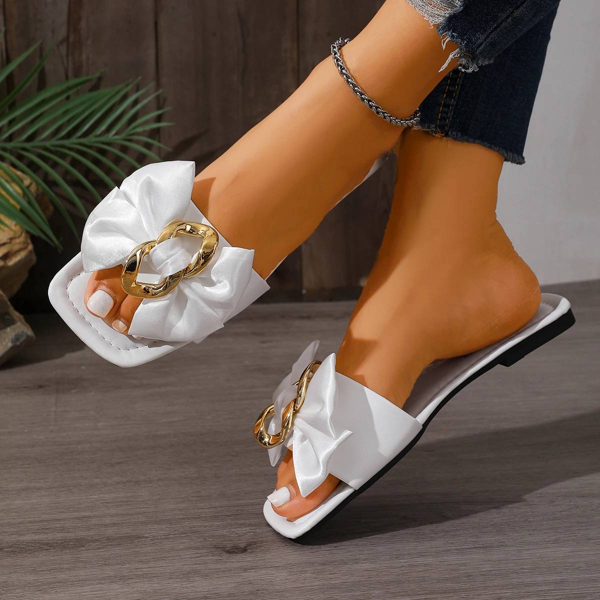 Summer Fashionable Women's Flat Slippers - Comfortable Square Head Bow Design, Anti-Slip Sole, Casual Style, Available in Large Sizes for Everyday Wear - Image 3