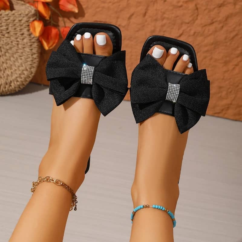 2025 Summer Women's Fashionable Bow Design Casual Slippers - Comfortable, Non-Slip, Wear-Resistant Flat Sandals for Outdoor Use - Image 5
