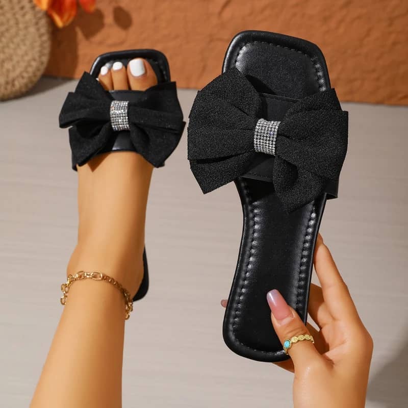 2025 Summer Women's Fashionable Bow Design Casual Slippers - Comfortable, Non-Slip, Wear-Resistant Flat Sandals for Outdoor Use - Image 4