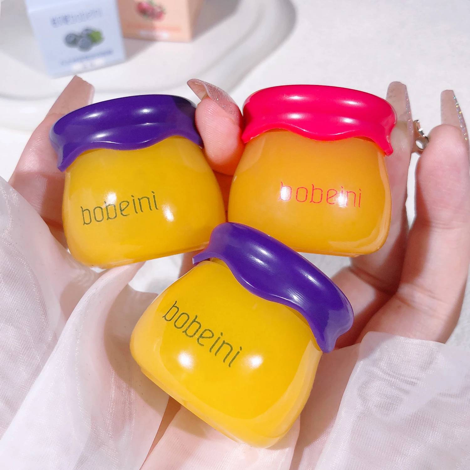 Bobeini Small Honeypot Lip Mask for Intense Hydration - Moisturizing Balm Prevents Dryness, Cracking, Peeling & Fading Lip Wrinkles - Image 5