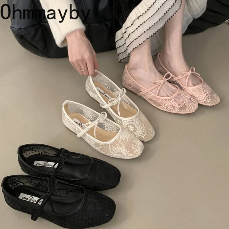 Women's Fashionable Lace Mary Jane Flats - Comfortable Slip-On Street Style Dress Shoes with Soft Sole for Everyday Wear - Image 1