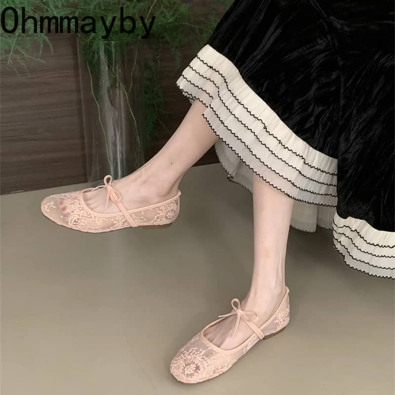 Women's Fashionable Lace Mary Jane Flats - Comfortable Slip-On Street Style Dress Shoes with Soft Sole for Everyday Wear - Image 5