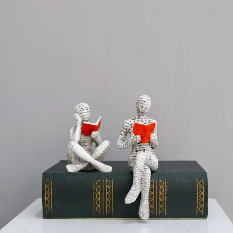 Creative Woman Thinker Statue Sculpture Modern Art Home Office Bookshelf Decor, Paper Pulp Desk Accessory Gift for Living Room & Study
