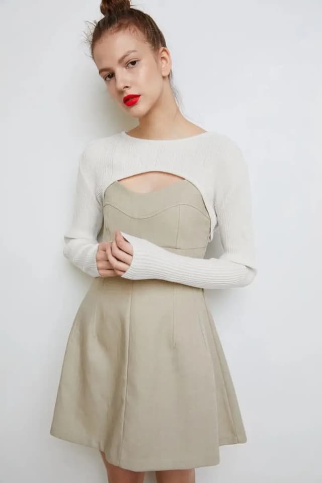 Women's Long Sleeve Crop Top - Y2k Aesthetic Knitted T-Shirt, O-Neck, Black/White, Spring/Autumn Fashion for a Chic Harajuku Look showcase 8