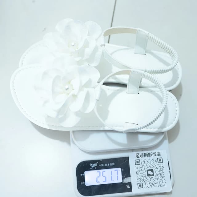 Women's Bohemian Flat Sandals with Floral Buckle - Large Size, Round Toe Slip-On Casual Beach Shoes for Summer showcase 13