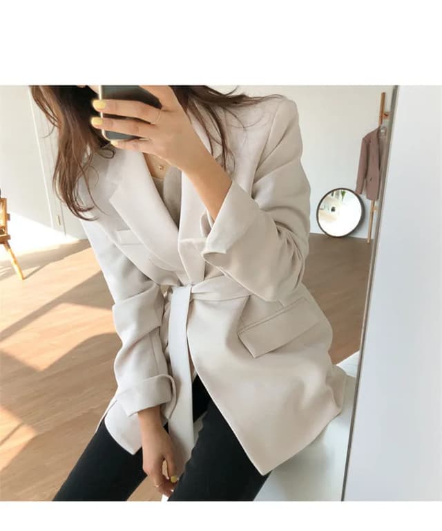 Women's Pink Korean Style Blazer Jacket - Medium Length, British Casual Personality, Spring/Autumn Fashion with Belt Detail showcase 11