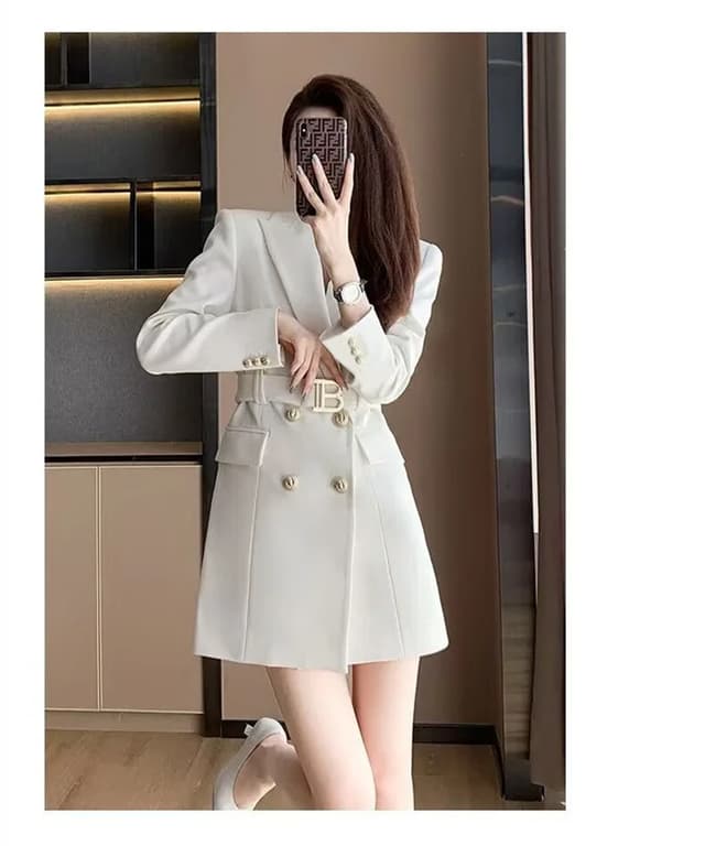 Korean Style Slimming Women's Double-Breasted Blazer Jacket - Polyester Casual Slim Fit Waist-Cinched Spring Autumn Outerwear showcase 11