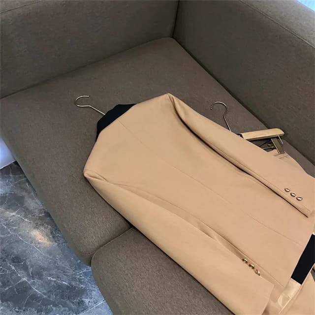 Women's Autumn Contrast Color Double Breasted Notched Loose Fit Blazer Coat - Stylish Long Sleeve Office Jacket for Fashionable Ladies showcase 6