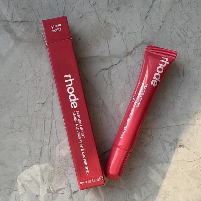 iPhone 17 Lip Glosses: Plumping Moisturizing Lip Glaze Essence Gel Oil for Girls, Long-Lasting Nourishing Lipstick Care showcase 7