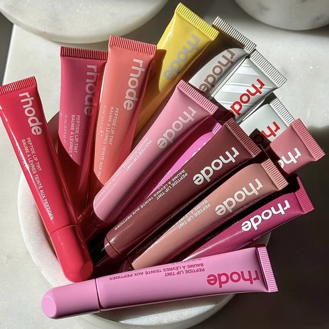 Limited Edition Brand Moisturizing Lip Gloss - Espresso, Raspberry Jelly, Lemontini Shades - Transparent Lip Glaze for a Natural Shine showcase 1