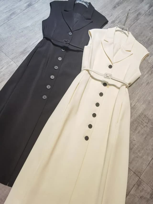 Elegant Sleeveless Summer Dress with Belt - Lightweight Cotton-Silk Blend for Women showcase 3