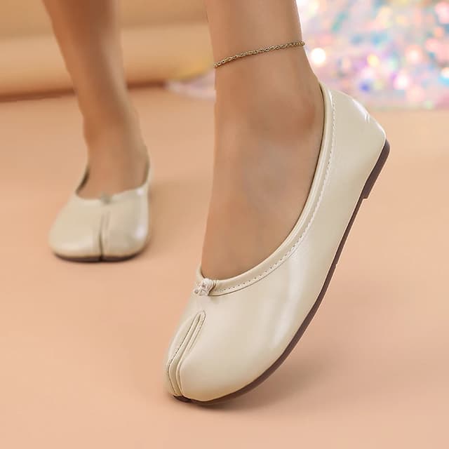 2025 Women's Leather Toe Separator Loafers - Comfortable Slip-On Breathable Casual Flat Shoes for Everyday Wear showcase 4
