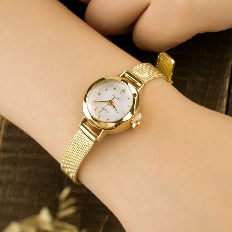 Women's Gold Casual Quartz Watch - Stainless Steel Mesh Band, Elegant Dress Style, Perfect for Ladies showcase 4