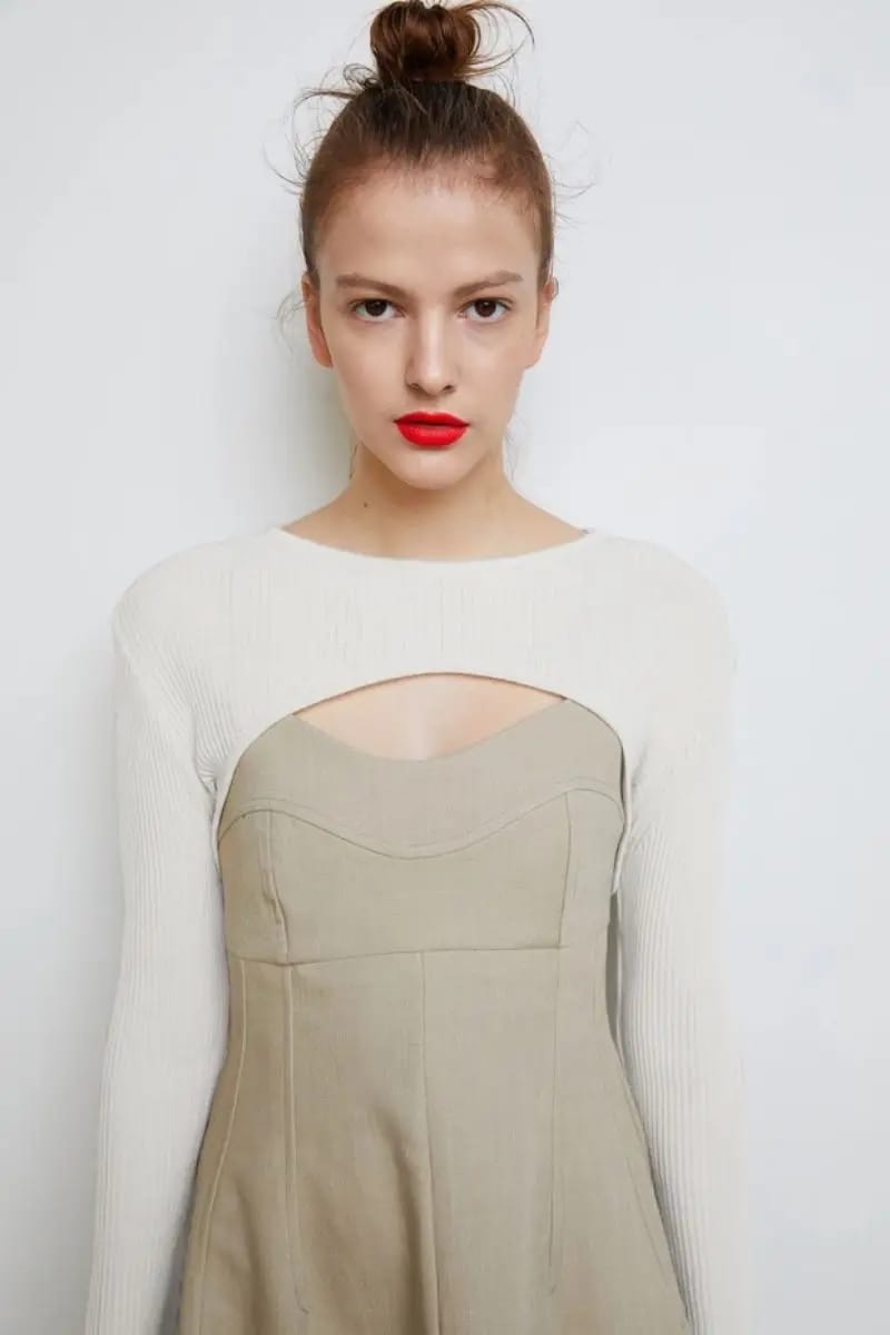 Women's Long Sleeve Crop Top - Y2k Aesthetic Knitted T-Shirt, O-Neck, Black/White, Spring/Autumn Fashion for a Chic Harajuku Look showcase 5