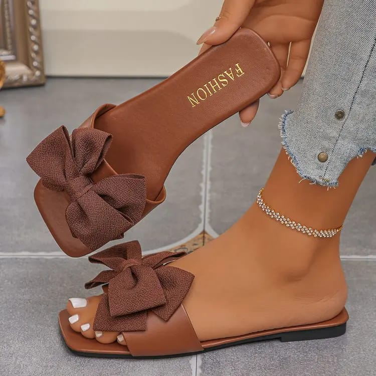 Women's Fashion Bow Tie Flat Sandals - Lightweight Summer Beach Slides for Casual Outdoor Wear showcase 3