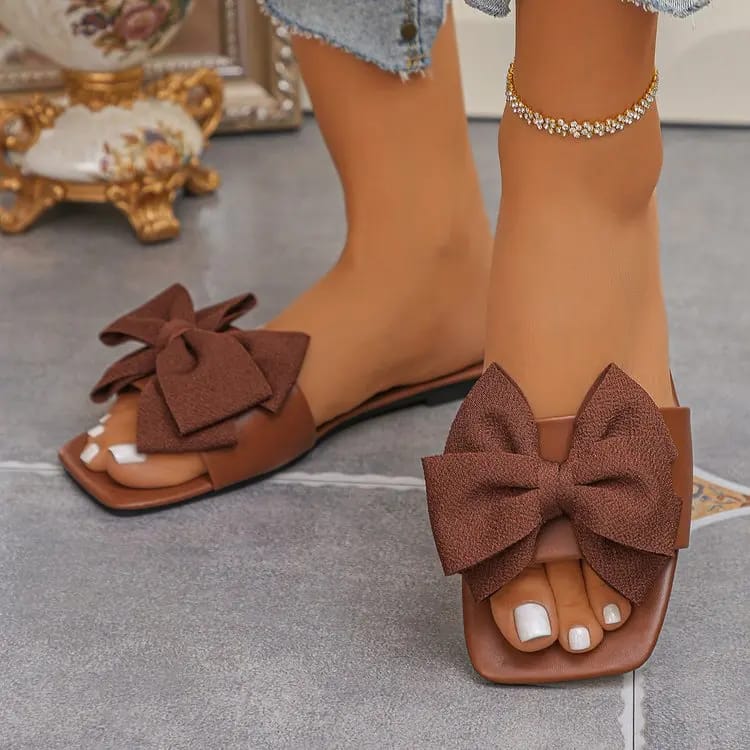 Women's Fashion Bow Tie Flat Sandals - Lightweight Summer Beach Slides for Casual Outdoor Wear showcase 4