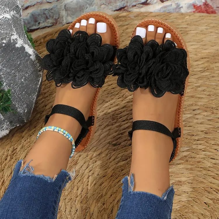 Women's White Floral Flat Sandals - Bohemian Summer Beach Casual Shoes with Elastic Ankle Strap, Open Toe Comfort Footwear for Ladies showcase 1