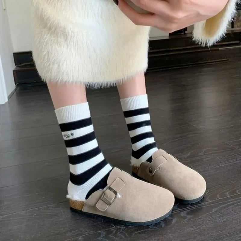 Women's Cozy Winter Fur Boston Clogs - Fashionable Cork Insole Plush Slippers with Arch Support, Warm Suede Mules for Home & Casual Wear showcase 3