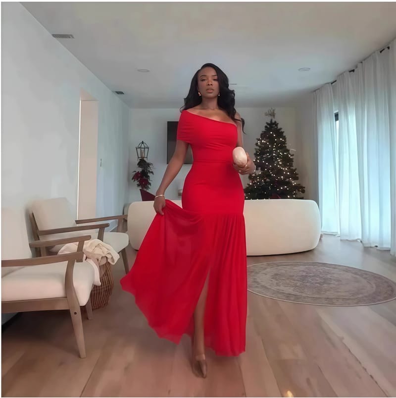 Elegant Women's Maxi Dress: Sexy Off-Shoulder One-Sleeve Mesh Slit Design for Parties, Holidays, and Club Nights showcase 3