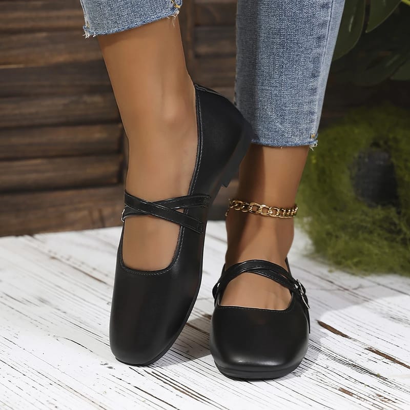 Women's Classic Retro Mary Jane Flat Shoes - Fashionable Square Toe Casual Work Shoes with Straight Buckle, Shallow Mouth Design for Everyday Comfort showcase 5