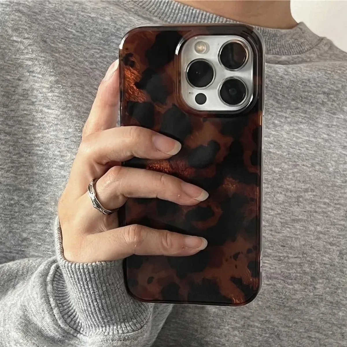 Retro Amber Texture Laser Phone Case for iPhone 17 16 15 14 13 12 11 Pro Max XS XR 7 8 Plus, Stylish Leopard Print Soft Protective Cover showcase 2