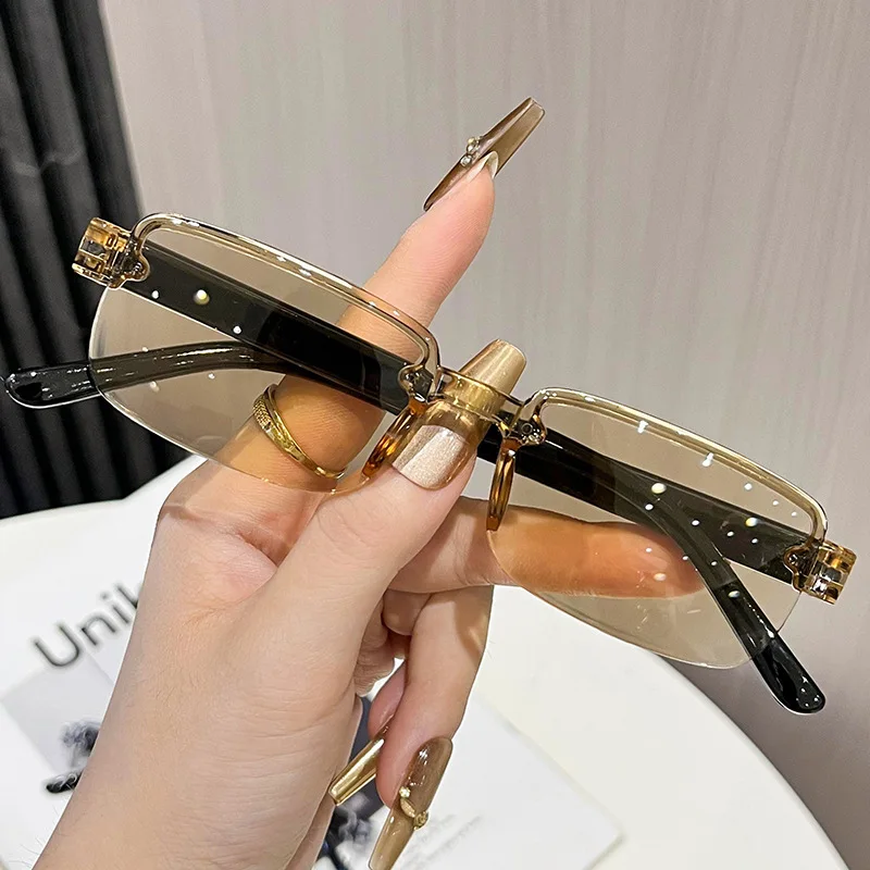 Smart Zoom Reading Glasses for Men & Women - Anti Blue Light, Adjustable Focus, Lightweight Presbyopia Eyewear for Daily Use, Travel, Work thumbnail 3