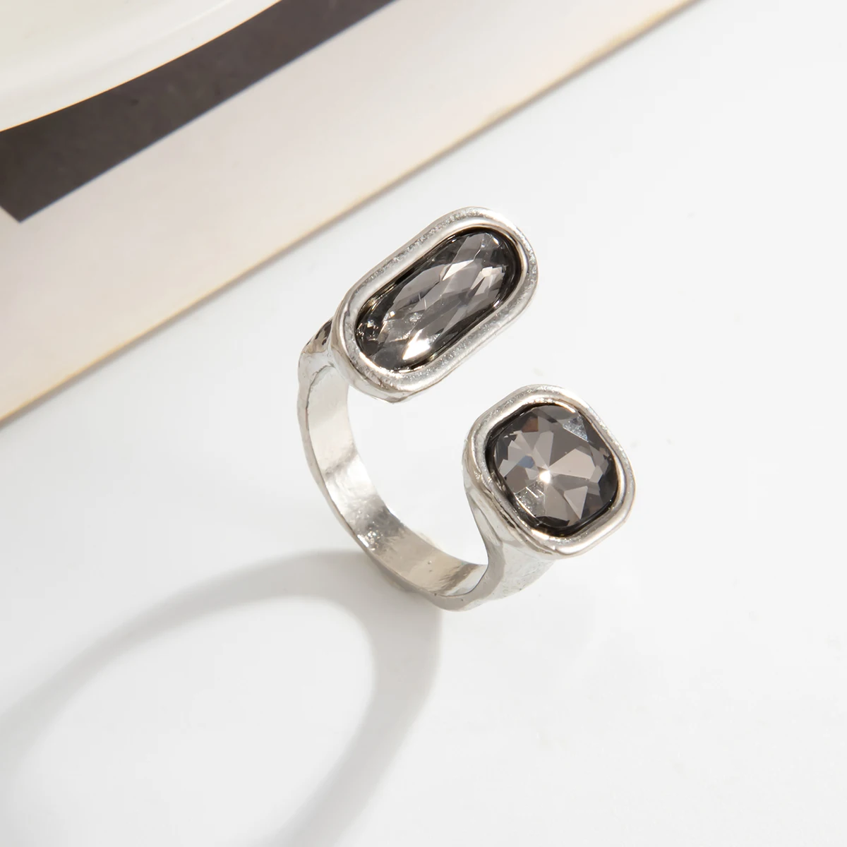 KunJoe Korean Fashion Rhinestone Open Ring for Women - Adjustable Geometric Knuckle Ring, Party Jewelry Gift, Zinc Alloy with Sparkling Rhinestones thumbnail 5