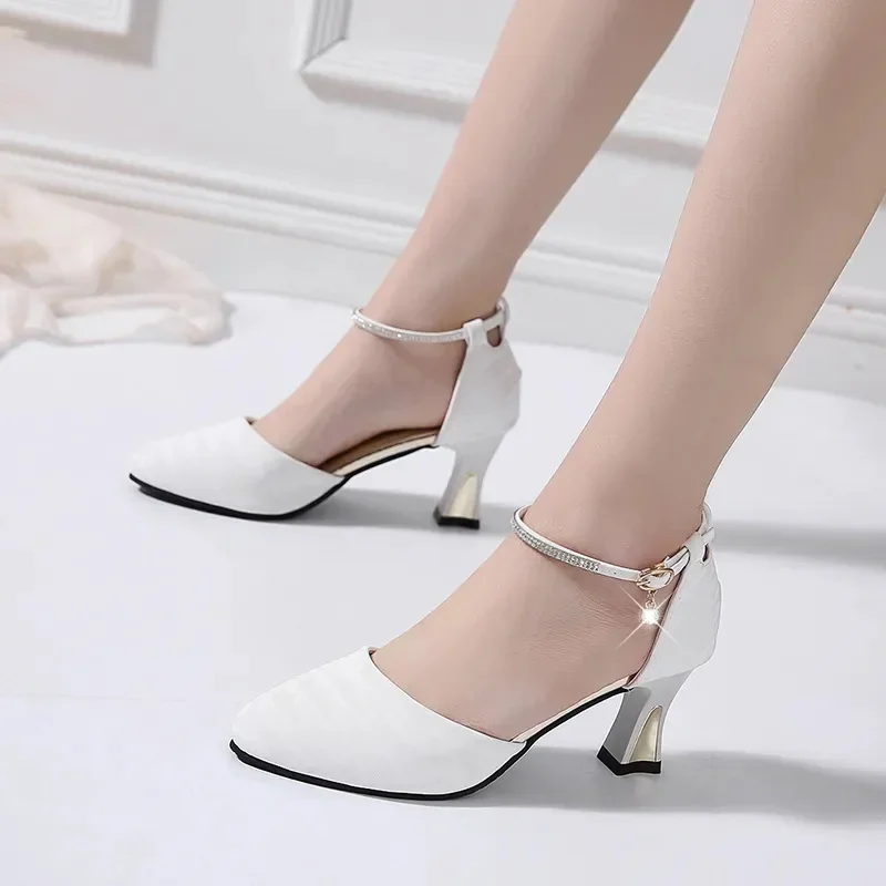 Elegant White PU Leather Stiletto Heel Pumps for Women - Comfortable Fashion Shoes for Office, Career, and Casual Street Style - Spring/Summer Collection thumbnail 4