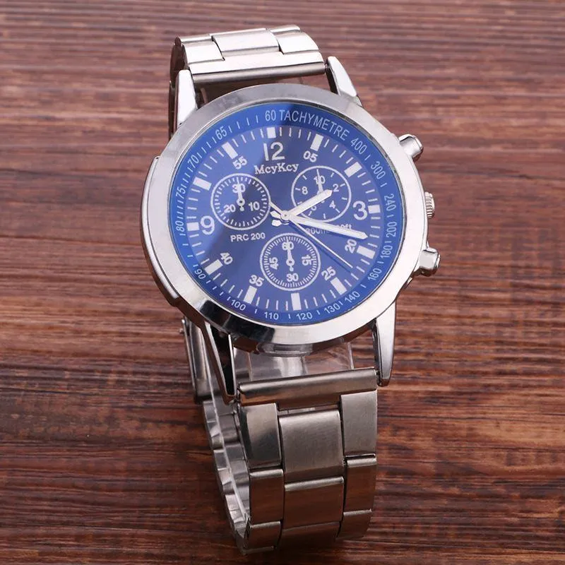 Men’s Quartz Wristwatch Blue Glass Three Dial Stainless Steel Strap Fashion Business Gift Watch showcase 4