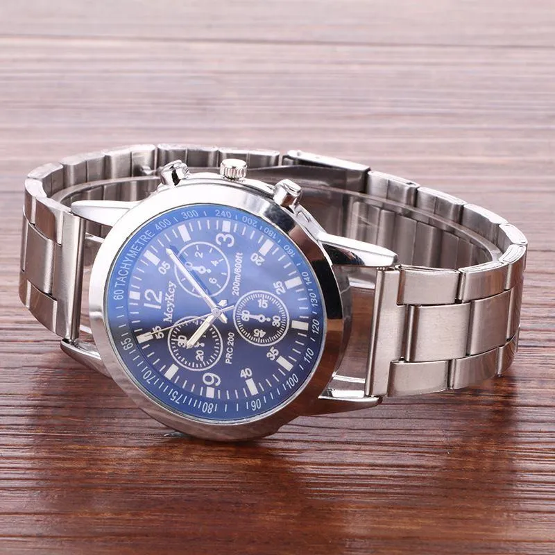 Men’s Quartz Wristwatch Blue Glass Three Dial Stainless Steel Strap Fashion Business Gift Watch showcase 7