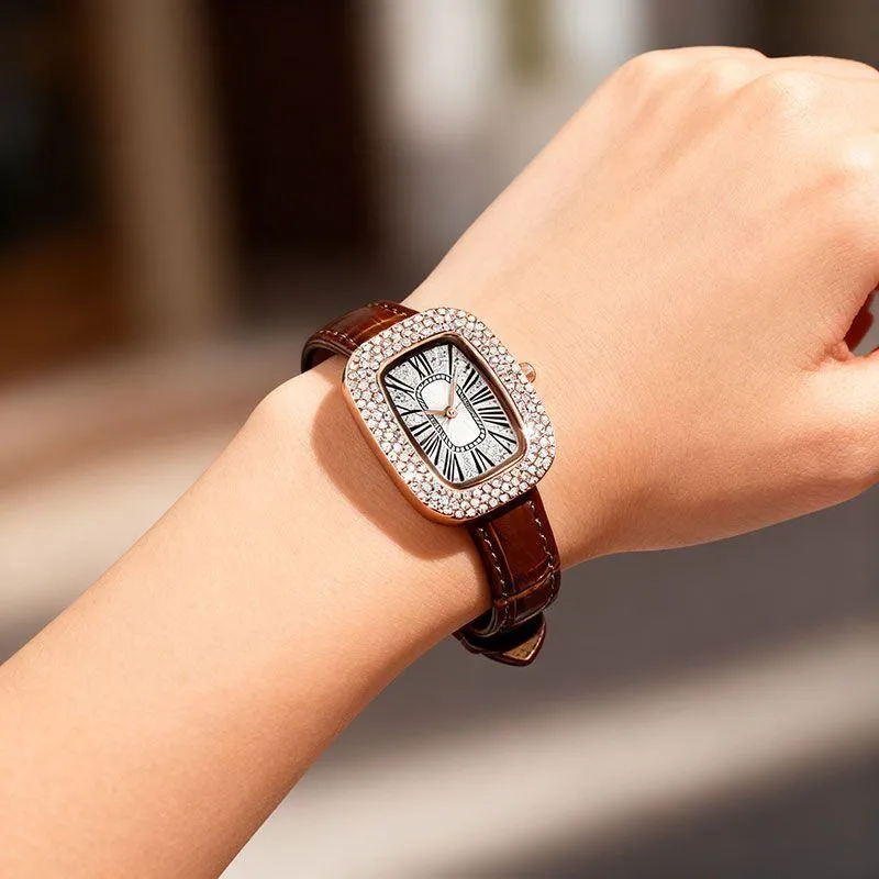 Luxury Women’s Starry Dial Watch Green Fashion Alloy Diamond Ladies Wristwatch Elegant Minimalist Timepiece thumbnail 4