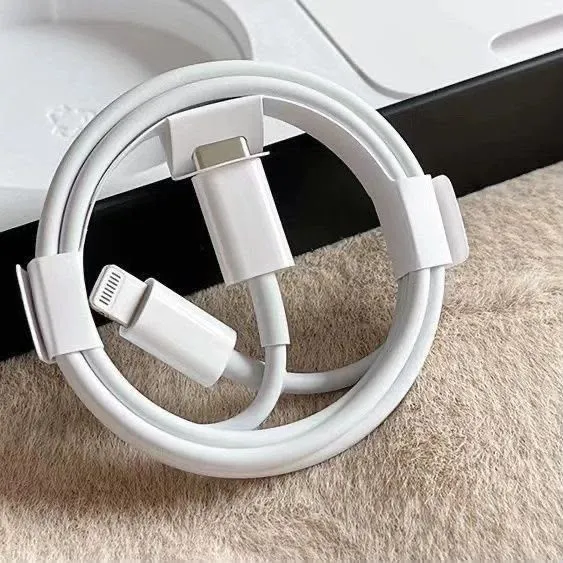 Foxconn OEM PD 35W Fast Charging Cable for iPhone – Compatible with iPhone 6 to iPhone 17 Series showcase 3