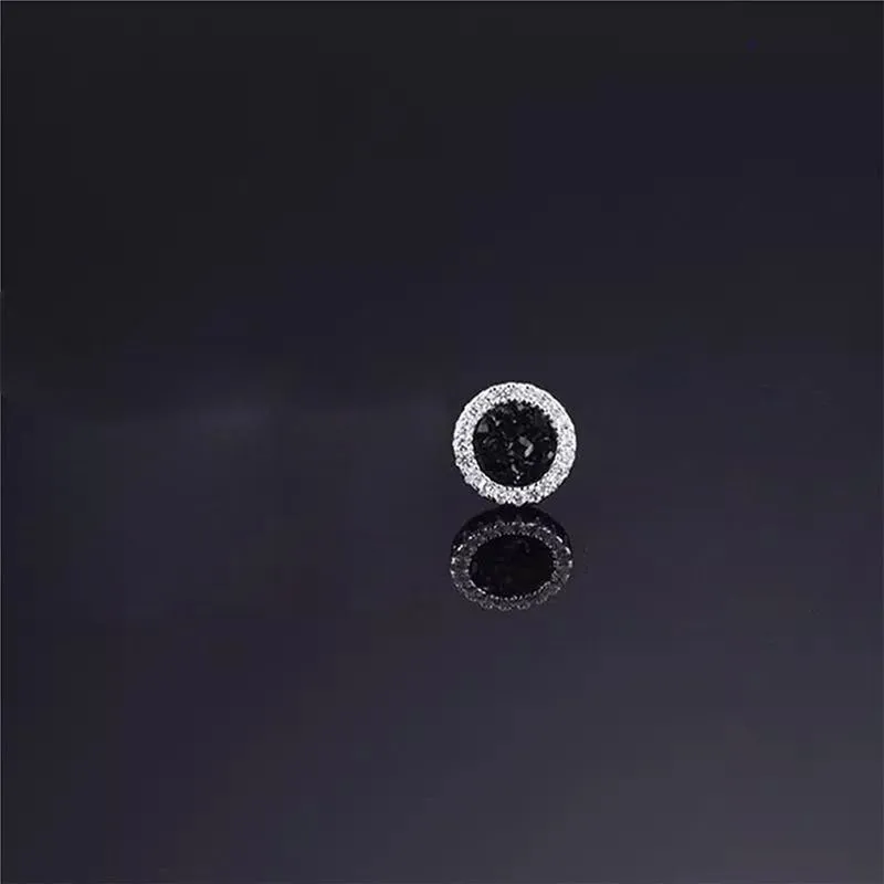 Sparkling Crystal Cluster Magnetic Ear Clips for Men - No Piercing Required, Trendy Light Luxury Ear Jewelry - Image 3