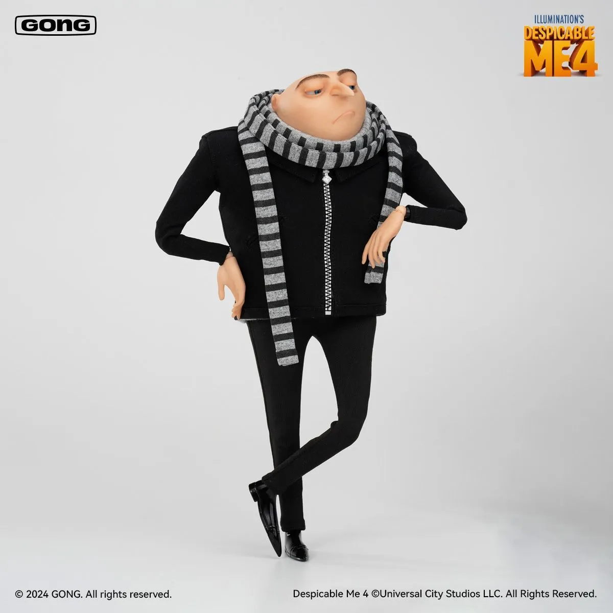 GONG 1/8 Scale Gru Action Figure - Despicable Me Movie Masterpiece - Collector's Edition with Real Fabric Outfit & Articulated Body - Authentic Licensed Model thumbnail 7