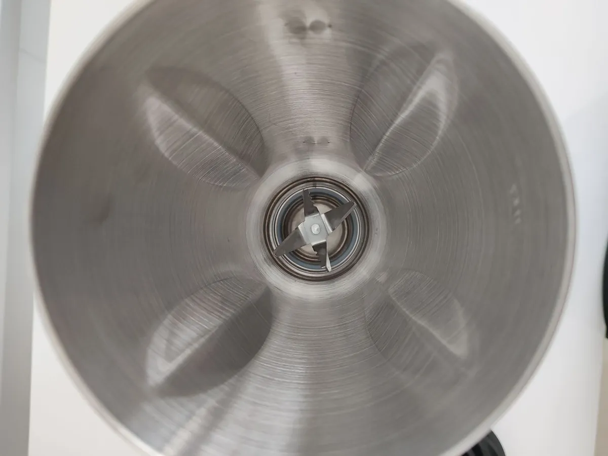 2-in-1 Multifunction Blender and Grinder Stainless Steel Juicer Mixer Food Processor with European Plug showcase 13