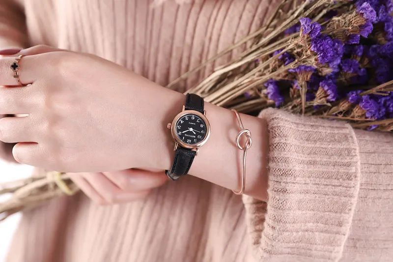 Women's Korean Style Simple Cute Watch for Students | Retro Artistic Tiny Small Dial Girlfriend Watch Pair | Fashionable Wristwatch for Girls showcase 6
