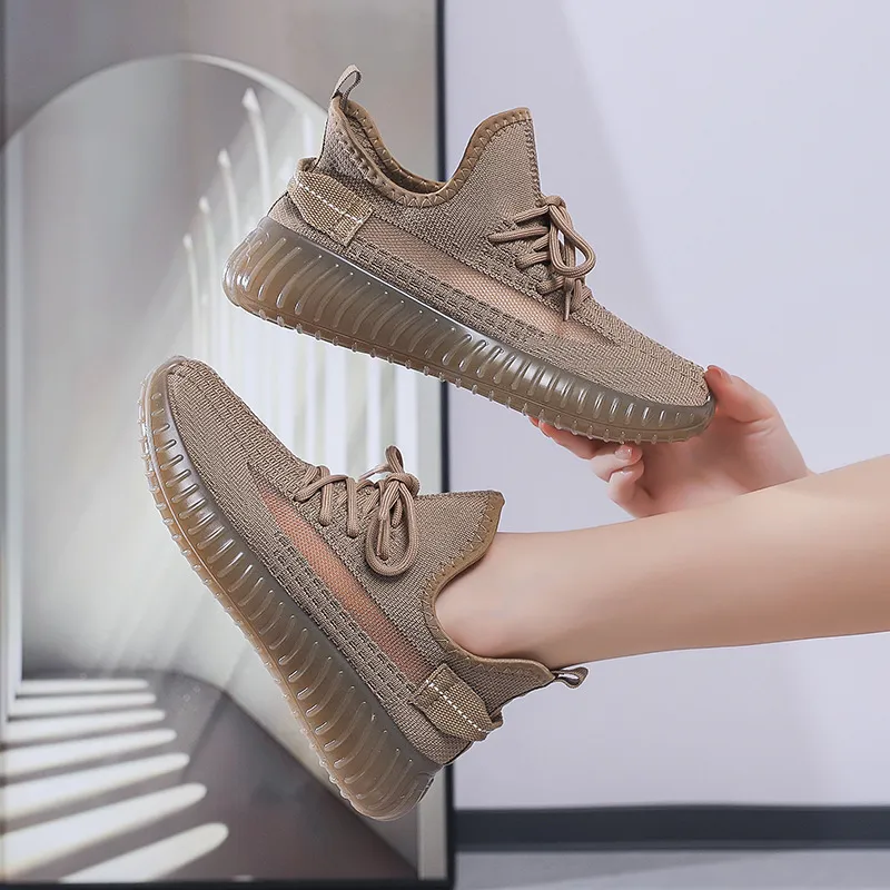 Women's Coconut Shoes 2024 New Flying Woven Jelly Sneakers - Korean Style Breathable Comfortable Casual Running Shoes for Students thumbnail 6
