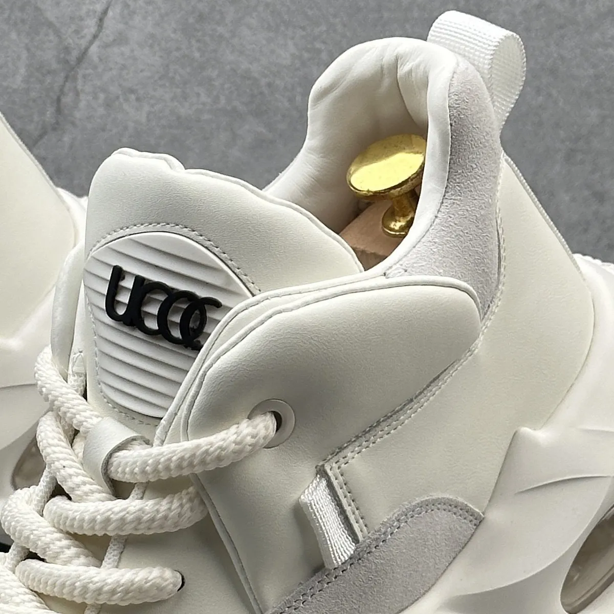 Men's Spring Casual Sneakers Comfortable Fashionable Skateboarding Shoes High Top Work Boots for Men showcase 7