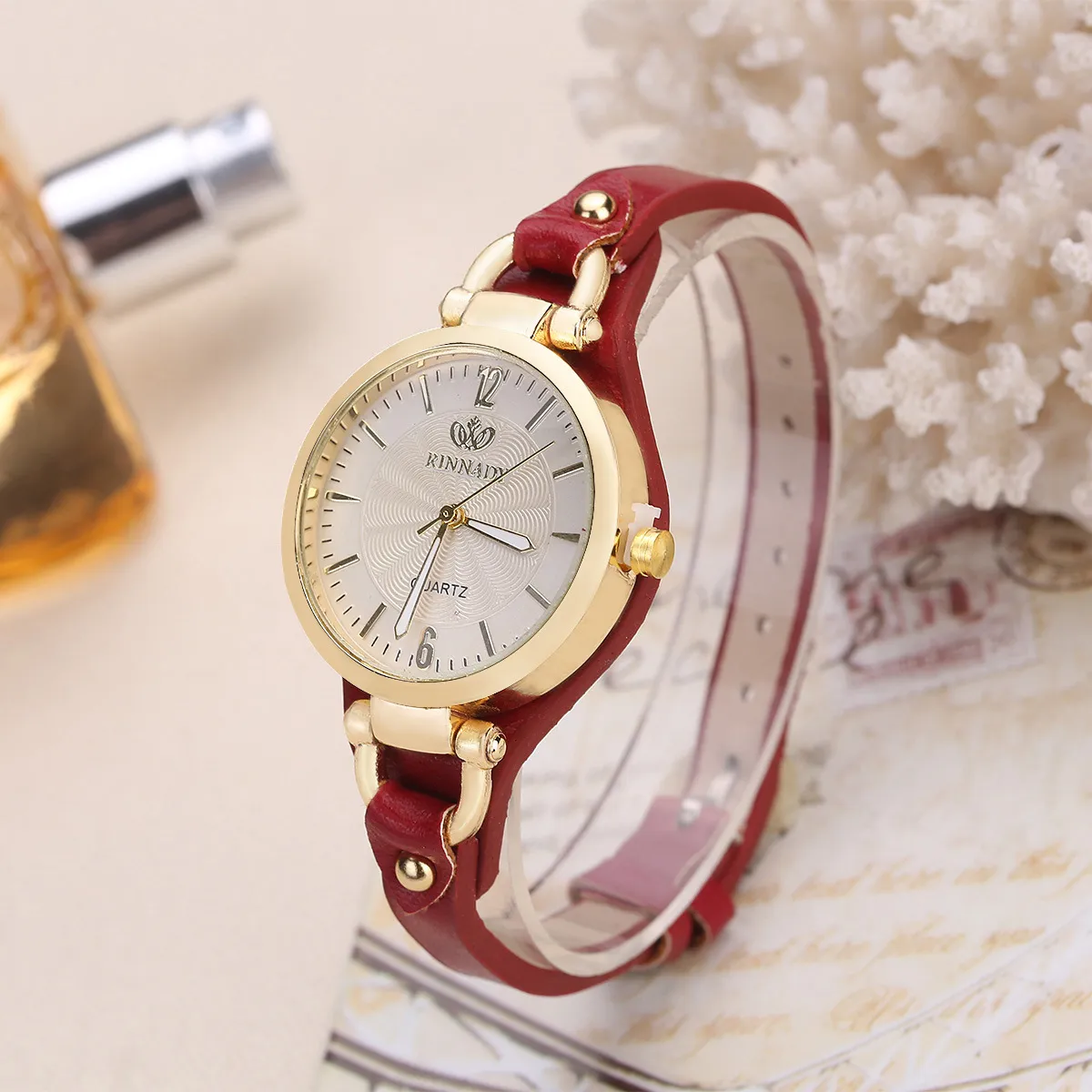 Rivet Studded Women's Quartz Watch - Punk Style PU Leather Thin Belt Wristwatch for Casual Fashion Wholesale thumbnail 10