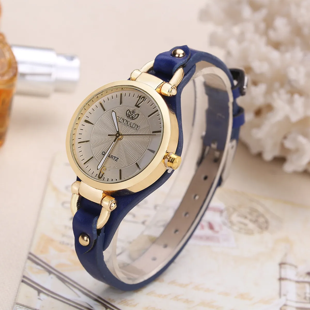Rivet Studded Women's Quartz Watch - Punk Style PU Leather Thin Belt Wristwatch for Casual Fashion Wholesale thumbnail 8