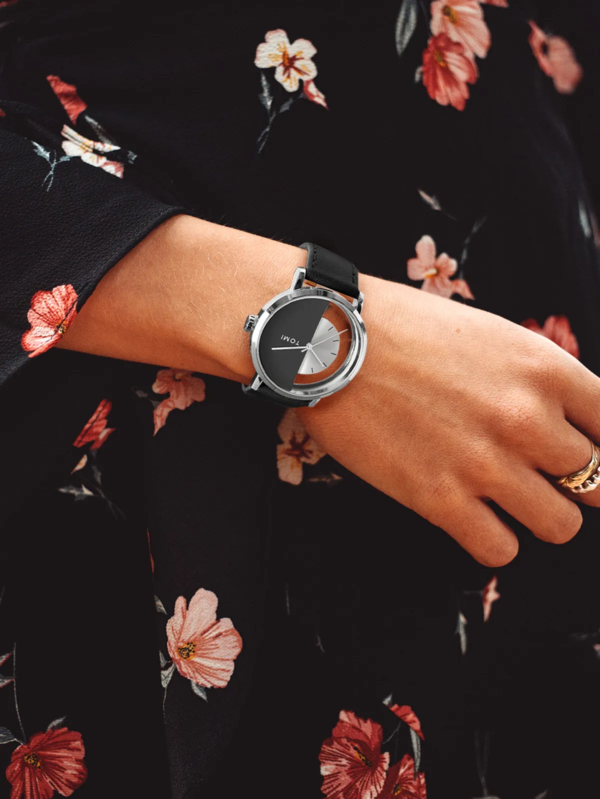 TOMI Women's Hollow Design Quartz Watch - Korean Style Casual Fashion Wristwatch for Ladies and Girls showcase 14