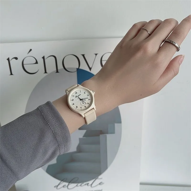Women's Sweet Milk Style Watch, Japanese Soft Girl Aesthetic, High-Value Exam Pointer Watch for Junior and Senior High School Students showcase 8
