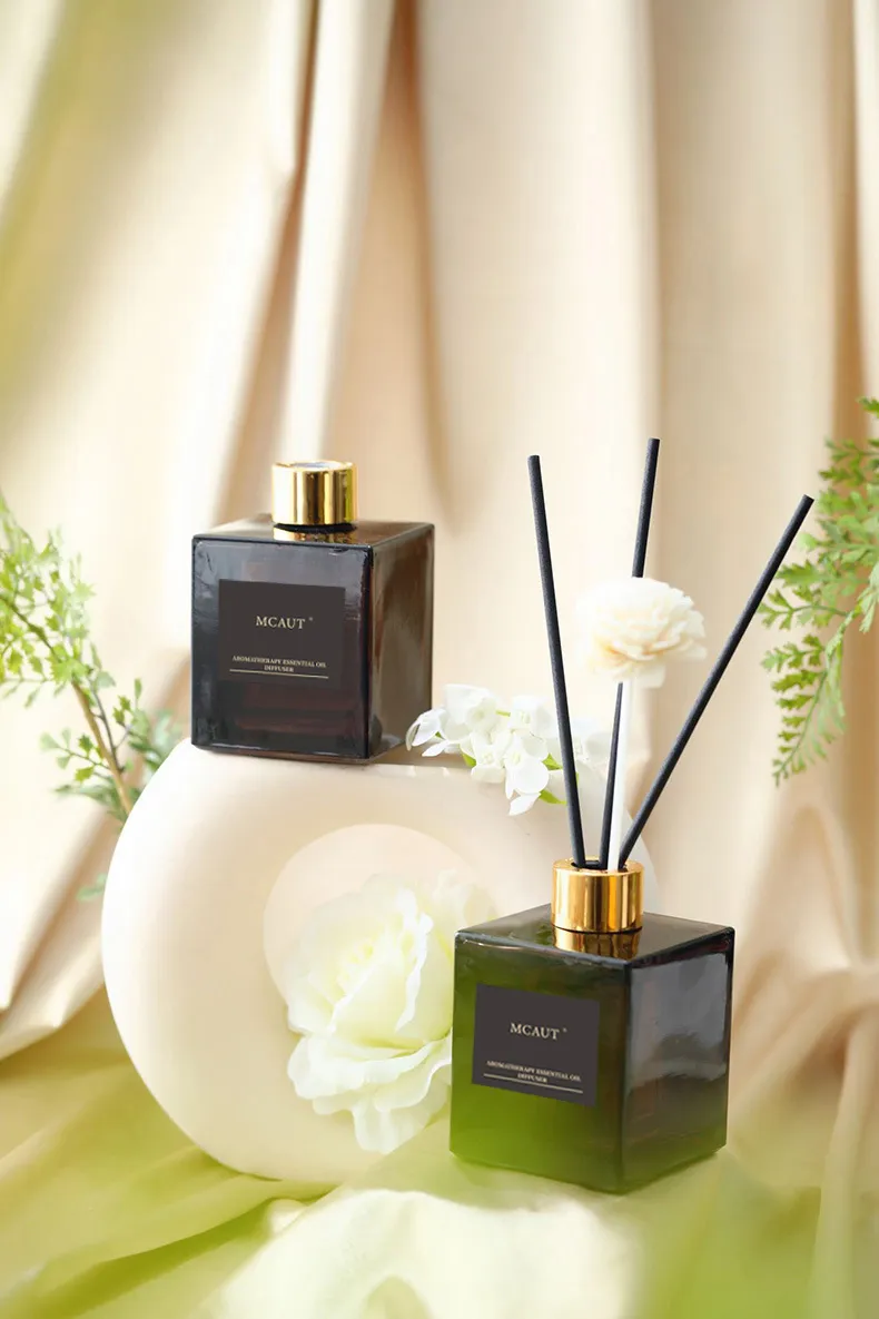 Aromatherapy Diffuser Set - 200ml Large Capacity Long-Lasting Reed Diffuser for Bedroom, Living Room, Office - Gardenia Scent, Fireless Fragrance, Home Air Freshener showcase 6