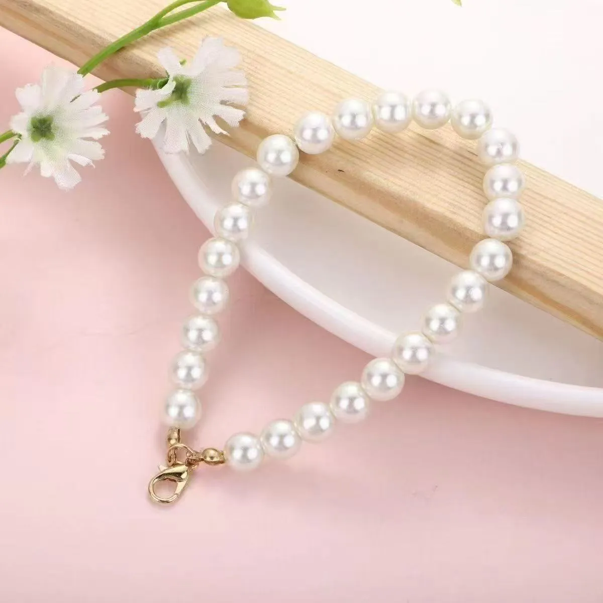 Pearl Keychain Pendant for Women Girls - Handmade Imitation Pearl Bag Charm, Headphone Hanging Chain, Mobile Phone Case Accessories - Wholesale Available thumbnail 2