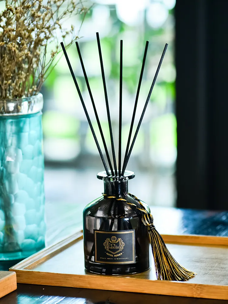 Home Air Freshener Diffuser Set - Fireless Aromatherapy Fragrance for Bedroom, Bathroom, Office - Essential Oil Aromatic Perfume Ornaments - 50ml showcase 8