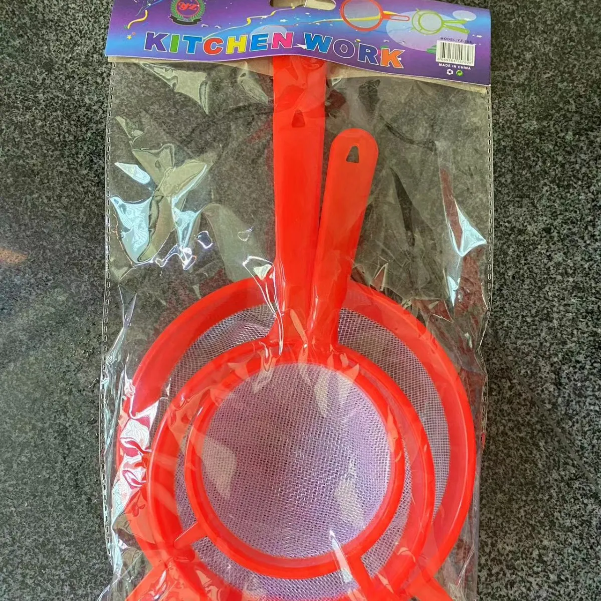 Kitchen Food Strainer with Plastic Handle - Fine Mesh Sieve for Juice, Flour, Soybean Milk - Restaurant & Home Use thumbnail 7