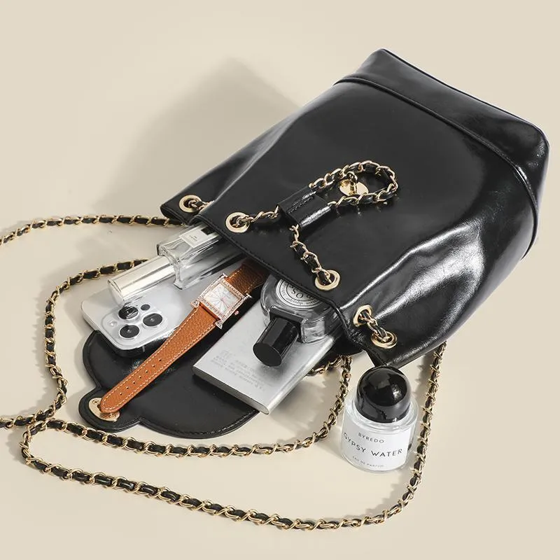 Women's Chain Shoulder Bag, Korean Style Crossbody Purse, Fashionable Travel Handbag for Girls and Ladies, Commuter Style thumbnail 3