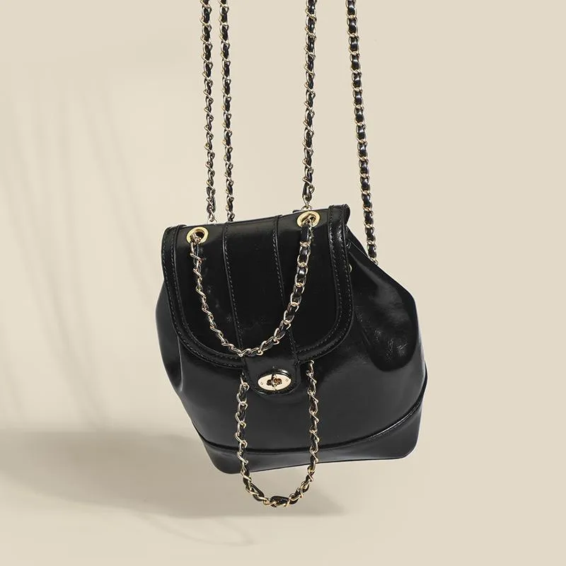 Women's Chain Shoulder Bag, Korean Style Crossbody Purse, Fashionable Travel Handbag for Girls and Ladies, Commuter Style thumbnail 2