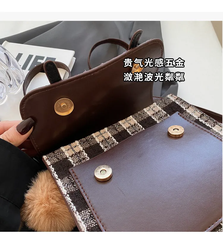 Women's Fashion Backpack with Buckle Closure, 2023 Trendy Crossbody Bag, Niche Design Student Shoulder Handbag for Everyday Use showcase 4